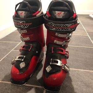 Nordica NRGY PRO 3 Ski Boots